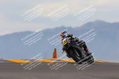 media/Sep-11-2022-SoCal Trackdays (Sun) [[81b7e951af]]/Turn 9 (930am)/